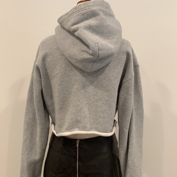 TNA Perfect Hoodie Crop - Picture 7 of 10